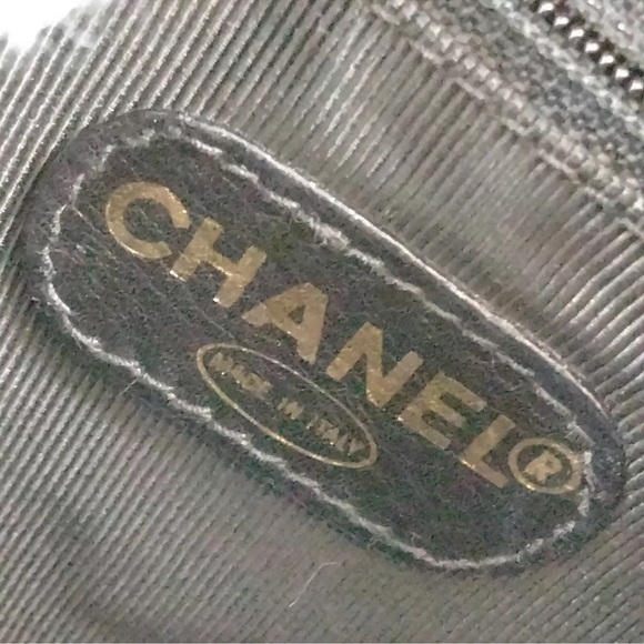 CHANEL TRIPLE COCO Caviar Leather Bucket Bag - Picture 11 of 14